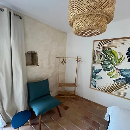 Le Nomade En Provence