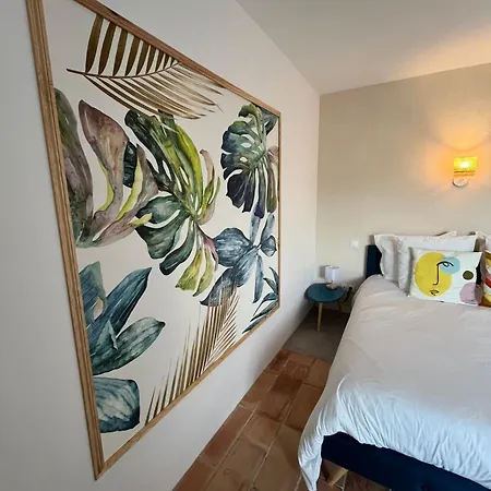Le Nomade En Provence 3*