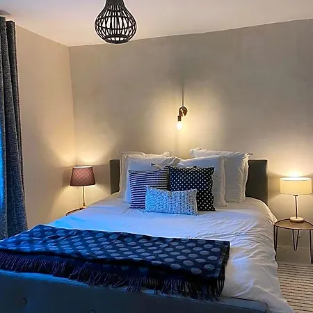 Bed & Breakfast Le Nomade En Provence